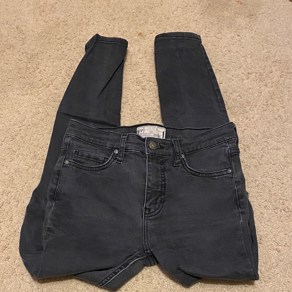 Women's Black Distressed skinny Jeans
